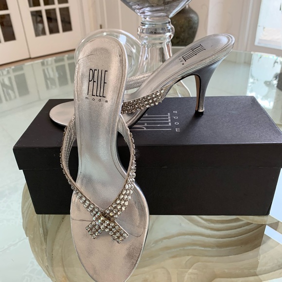 pelle moda silver sandals